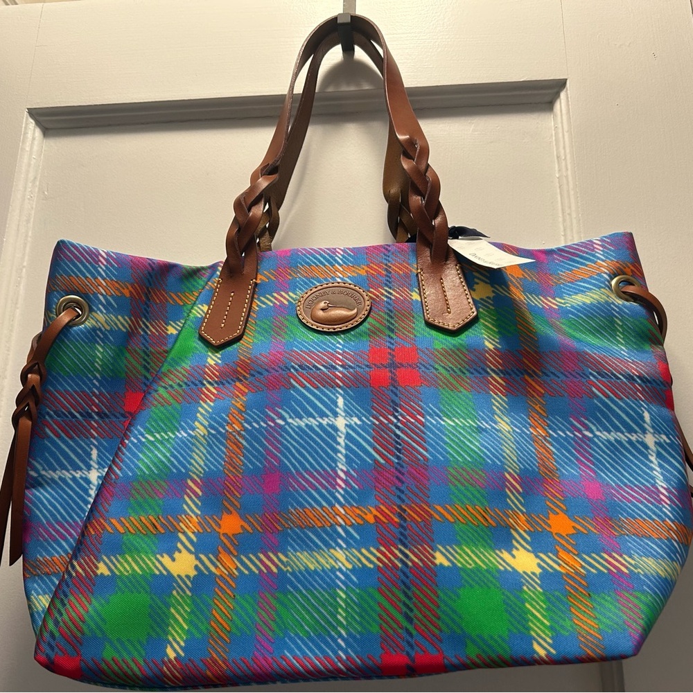 Dooney and Bourke Multicolor Plaid Large Tote Bag - NWT with Dust Bag included - Picture 2 of 15